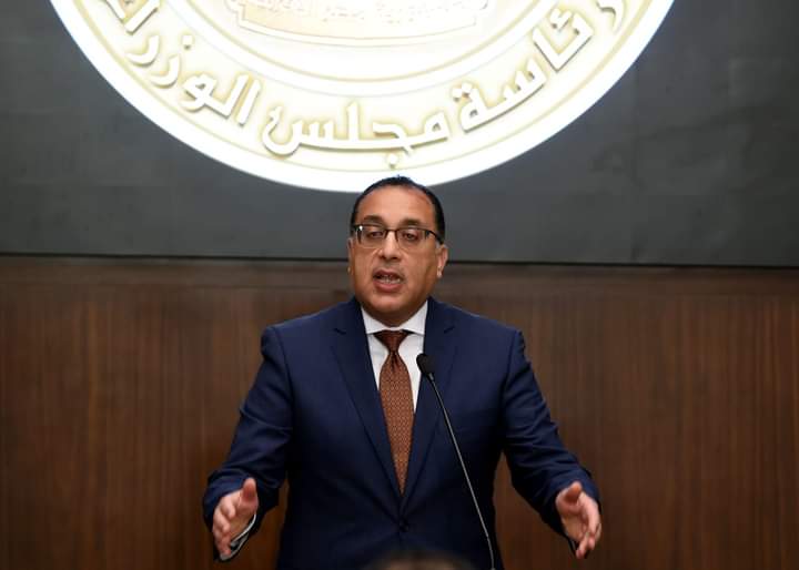 رئيس الوزراء : حزمة الحماية الاجتماعية التى وجه بها الرئيس تكلف الدولة 190 مليار جنيه