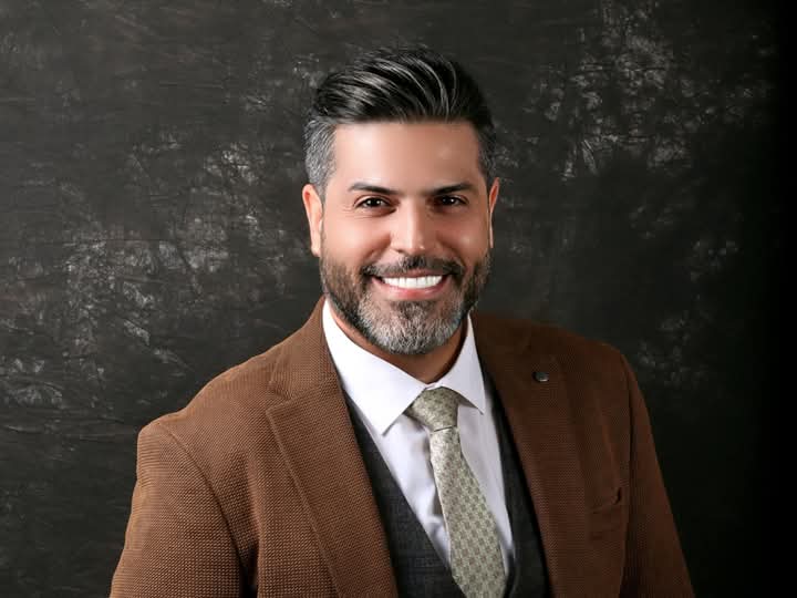 وائل جسار يُبادر بتحية وليد الهاجري.. لقطة فنية تُشعل الإعجاب بالتواضع