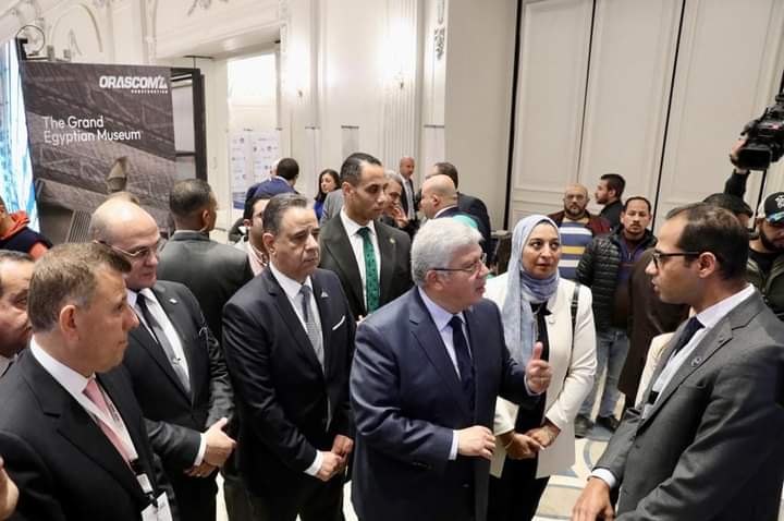وزيري التعليم العالى والنقل يشهدان افتتاح المؤتمر الدولى للمدن الذكية