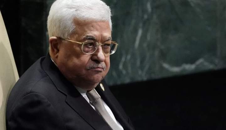 الرئيس الفلسطيني يطالب بعقد قمة عربية طارئة