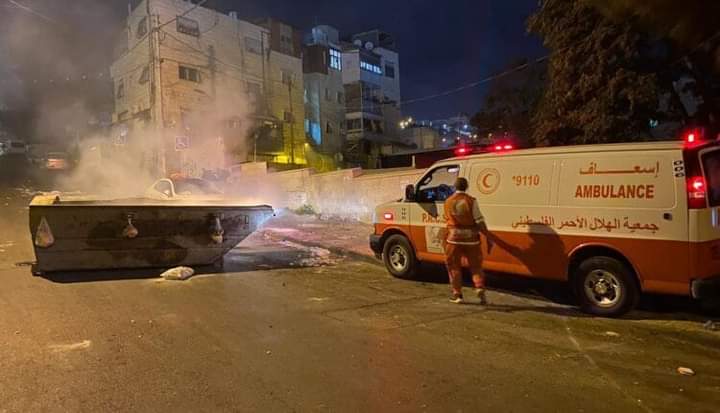 هيئة المعابر: دخول 33 شاحنة مساعدات إغاثية إلى قطاع غزة