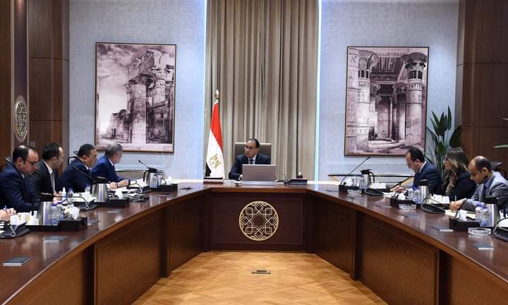 مدبولي يستعرض ملامح مشروع ضخم للبتروكيماويات في المنطقة الاقتصادية